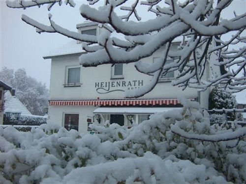 Hotel Heijenrath ภายนอก รูปภาพ